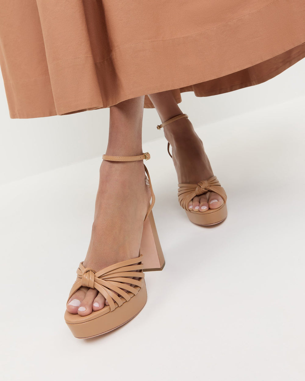 Rivka Dune Knot Platform Sandal