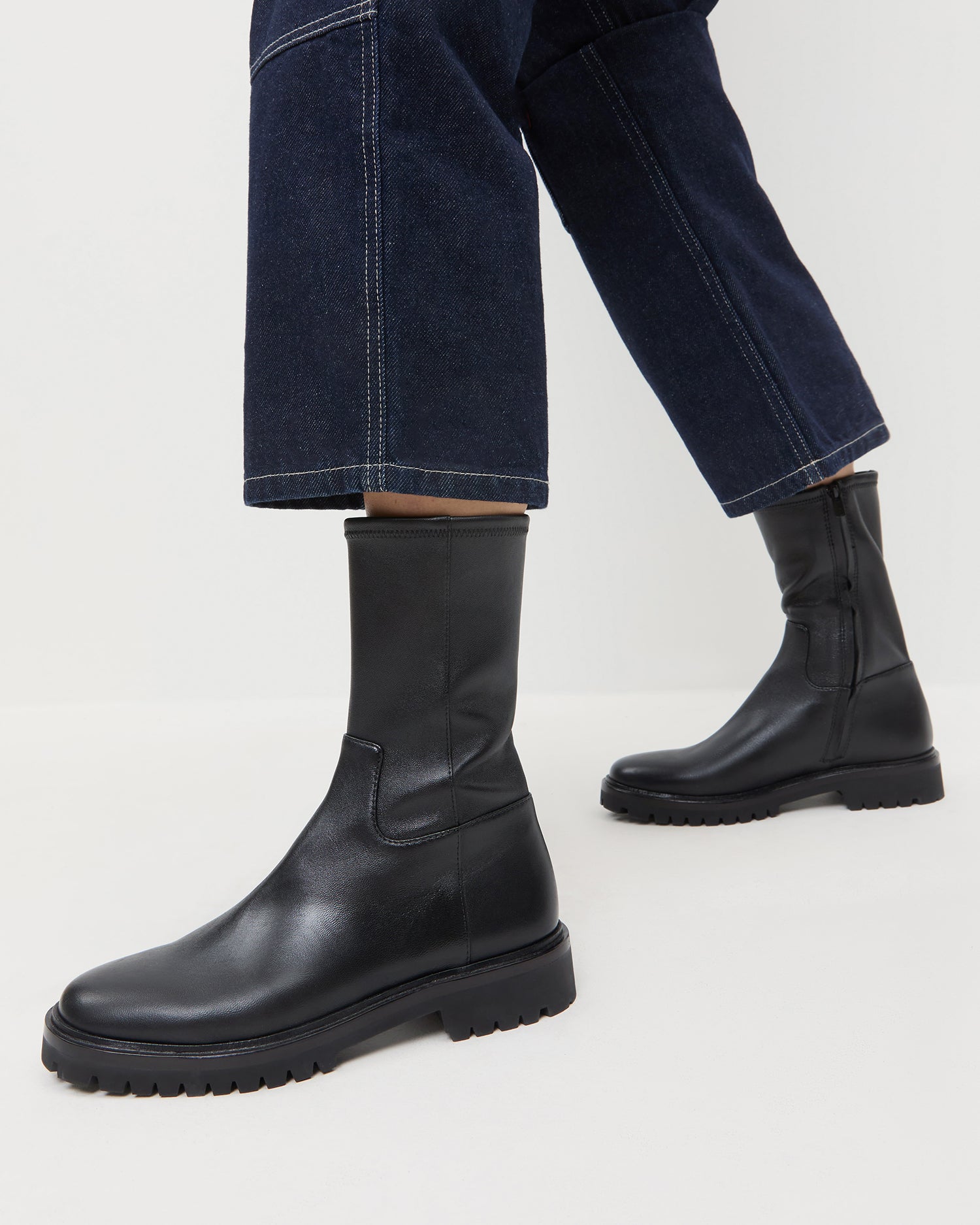 Danny Black Leather Lug Boot